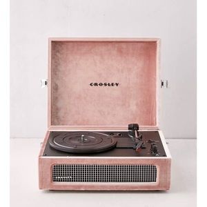 Crosley UO Exclusive Velvet Record Player